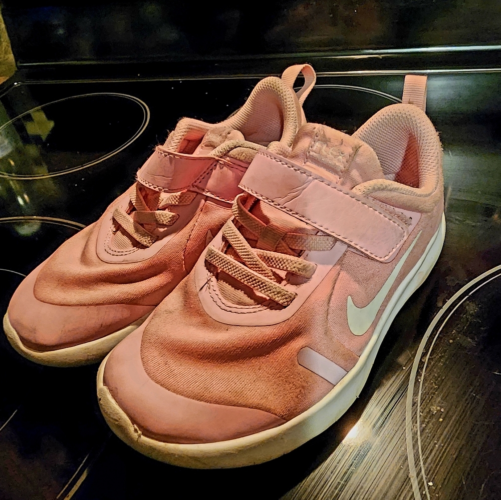 Girls nike